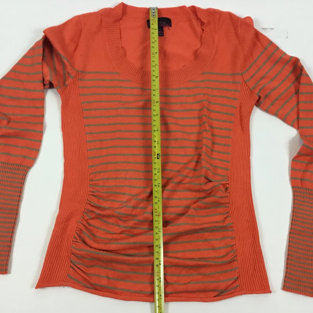 Takeout, Sweater - Picture 8 of 13